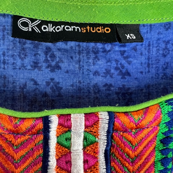 Embroidered colorful Ethnic Dress Shirt Tunic Alkaram Studio Xs. - Picture 3 of 6